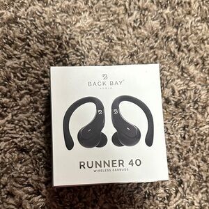 Runner 40 Wireless Earbuds - Black